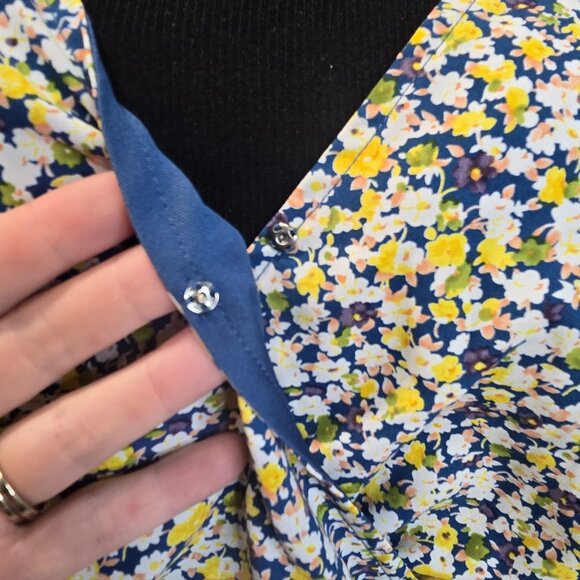 Staccato Dress Blue & Yellow Floral Size Large Fit-to-flare Smocked Waist - Picture 4 of 11